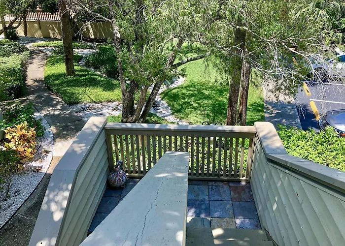 Aldea A8 Beachfront 2 Bedroom 2 Bath - Tranquil Belleair Clearwater Beach
