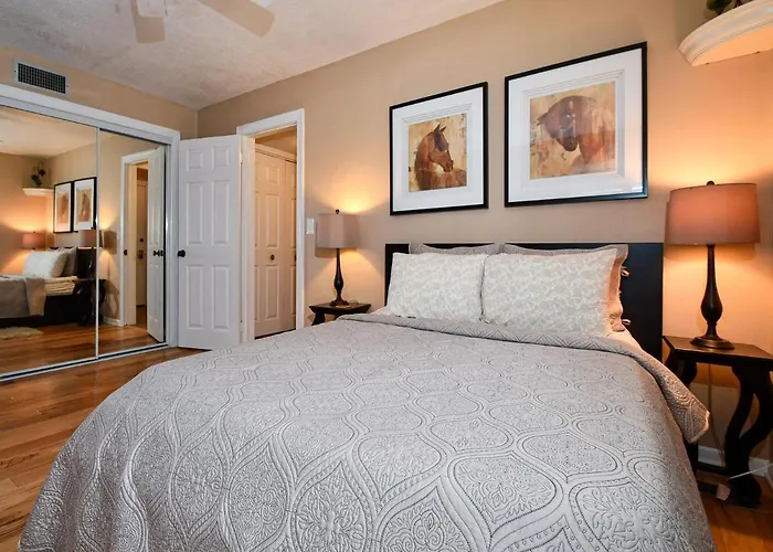 Aldea A8 Beachfront 2 Bedroom 2 Bath - Tranquil Belleair Apartment